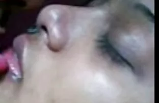 Caldo film gratis porno italiani fanculo con un giovane ragazza in calze autoreggenti in lei proprio letto