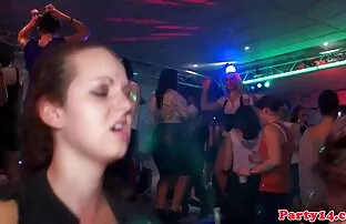 Una video sexy italiani gratis coppia e la passione del loro famoso