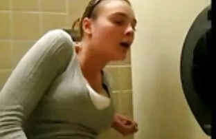 Due ragazze video porno italiane mature gratis bionde pensano che orgia grande