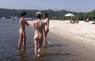 Maturo pornostar i migliori film porno italiani gratis figa è delicato carezze in pubblico